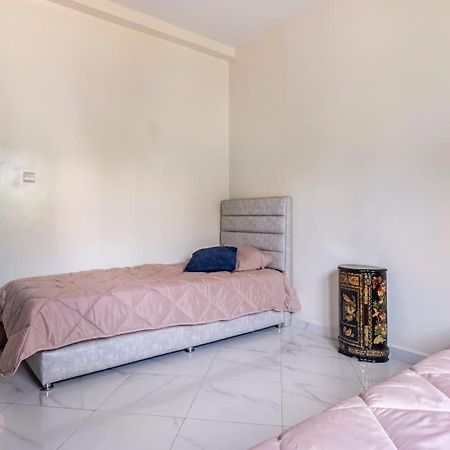 Appartement Chaleureux Et Calme, Parking, Jardin Agadir Exterior photo